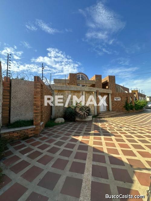 Casa en Venta Urb. Doral Remax Millenium