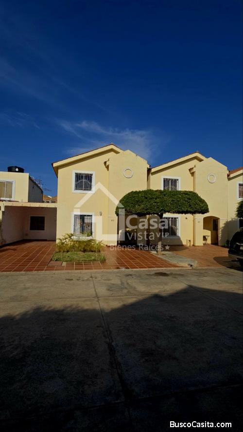 EN VENTA TOWNHOUSE DUNAS DEL MAR