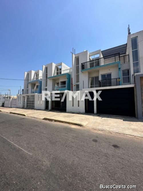 TownHouse en Venta Coromoto. {Remax Millenium}