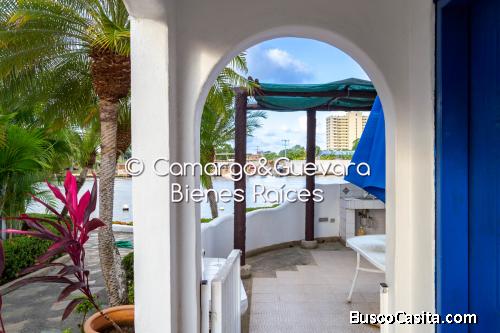 Camargo & Guevara Bienes Raíces Vende Villa en Puerto Encantado Higuerote