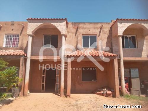 TOWNHOUSE VENTA EN GRIS SECTOR POMONA MARACAIBO NEXT 2502 Elida Hernández T.04246072709