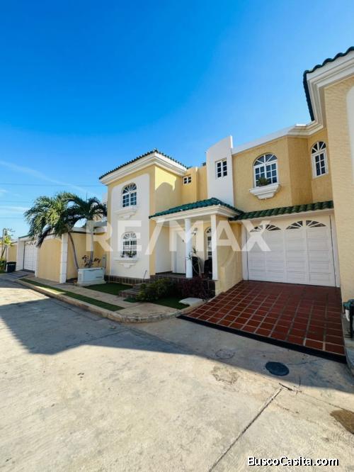 Casa en Venta Villa Lago Country II, Remax Millenium