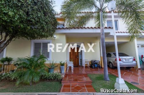 Townhouse Venta Maracaibo. Villa Caribbean Village.