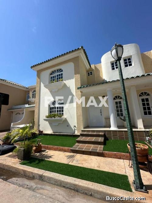Casa Venta Maracaibo. Villa Lago country II. 260925
