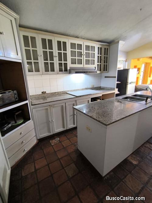 Casa Con Piscina Y Agua Permanente Urb Chucho Briceño Cabudare