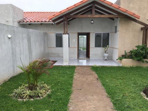 A ESTRENAR, BONITA Y COMODA CASA EN URBANIZACION 