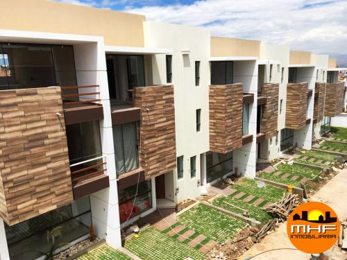 CONDOMINIO DE CHALETS A ESTRENAR ENTREGA PROGRESIVA DESDE ABRIL 2017