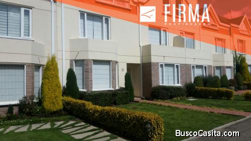 Casa en Venta en en Urbanización privada en Lomas de Achumani