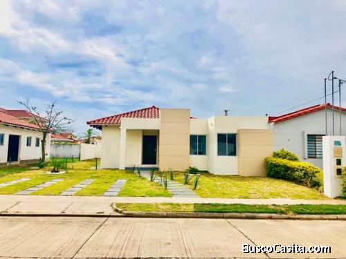 CASA EN VENTA  A ESTRENAR- CONDOMINIO SANTA CRUZ DE LA COLINA, URUBÓ