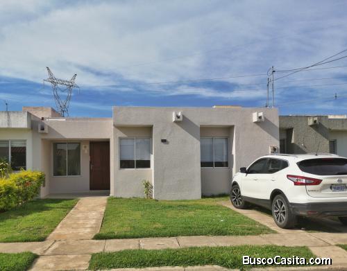 CASA EN VENTA EN COND. SEVILLA LAS TERRAZAS 1