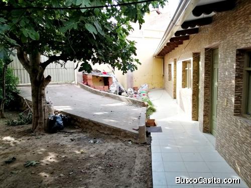 CASA EN VENTA EN EXCELENTE UBICACIÓN