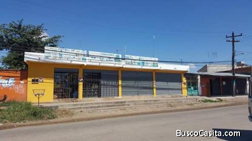 CASA COMERCIAL EN VENTA SOBRE AV. JENECHERU 