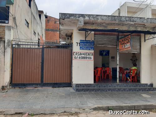 EN VENTA CENTRICA CASA A PRECIO DE TERRENO, 1ER ANILLO
