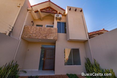 CASA EN VENTA, EN ZONO NORTE, Av PROLONGACION BENI