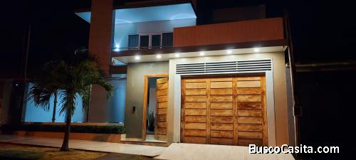 EN VENTA BONITA CASA DE DOS PLANTAS EN LA CIUDAD DE COBIJA - PANDO