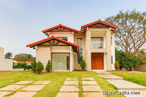 Casa en Condominio Los Parques II