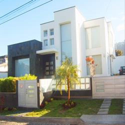 Casa de lujo Club los Chillos