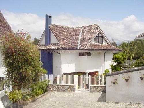 SEGURA Y COMODA CASA