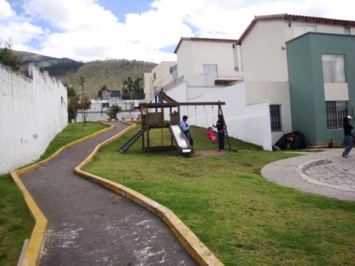 HERMOSA CASA EN CONJUNTO PRIVADO SAN CARLOS