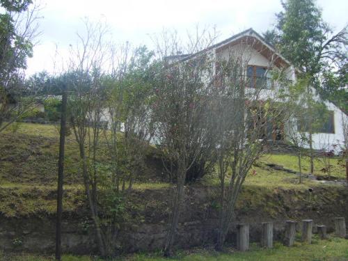 CASA DE VENTA EN LA VIÑA - CUMBAYA