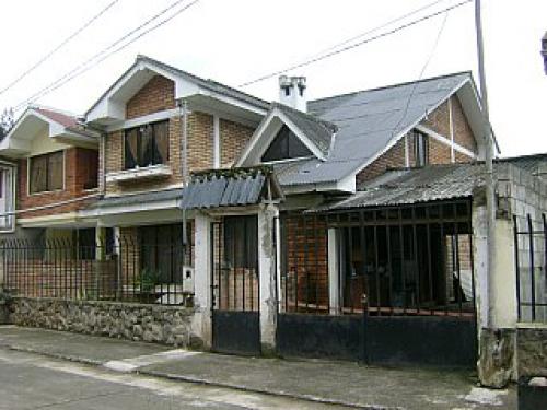 BONITA CASA EN VENTA 