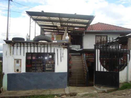 POR VIAJE DE OPORTUNIDAD CASA CON TERRENO SECTOR SININCAY