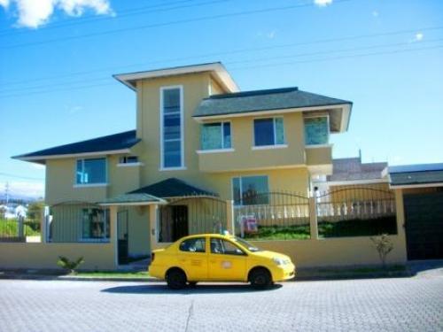 Casa de Lujo Prados de la Hacienda