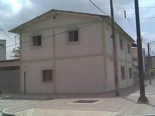 VENDO CASA