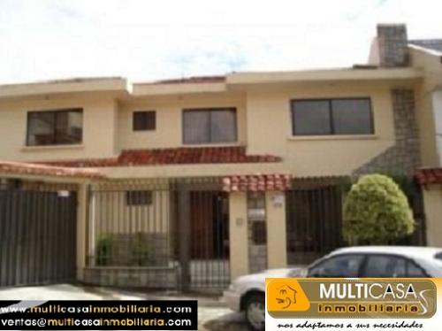 MULTICASA INMOBILIARIA Vende casa sector Remigio Crespo $210000 Cuenca - Ecuador