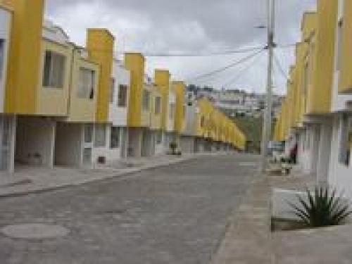 Vendo Casa Conjunto Valle Monte Real