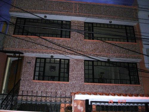 Vendo Hermosa Casa de Tres Departamentos 