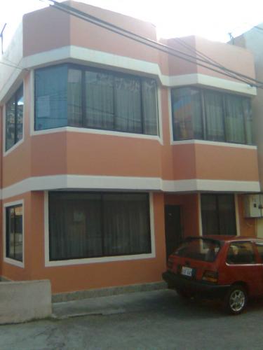 VENDO CASA SECTOR SAN BARTOLO 