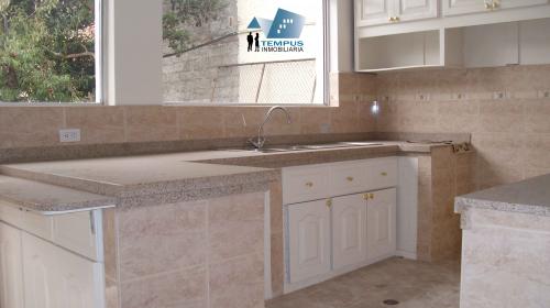 INMOBILIARIA TEMPUS VENDE CASA EN LA GASCA