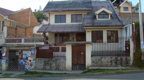 AMPLIA CASA COMERCIAL SECTOR MIRAFLOES