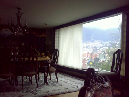 EXCELENTE Y FINO DEPARTAMENTO EN JIMENEZ DE LA ESPADA