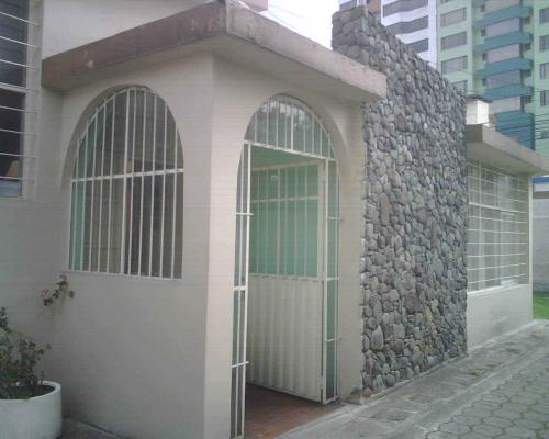 INMOBILIARIA TEMPUS VENDE CASA EN JACARANDA