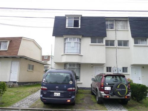 HERMOSA CASA EN JARDINES DE CARCELEN