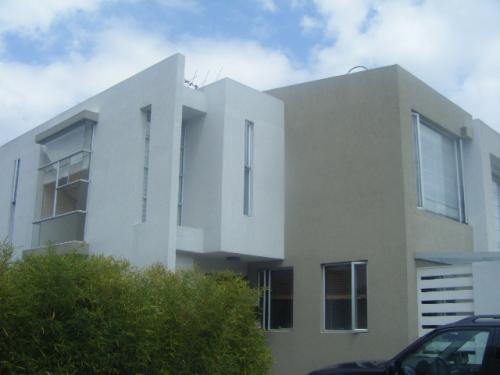 Linda casa muy bien ubicada, 120.000 dólares