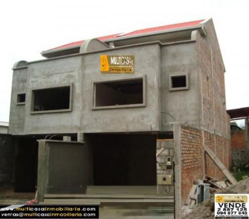 MULTICASA INMOBILIARIA VENDE CASA SECTOR DE AV AMERICAS Y AV. ABELARDO J. ANDRADE CUENCA - ECUADOR