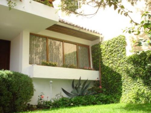 INMOCUMBRES VENDE CASA EN LA WHIMPER Y CORUÑA