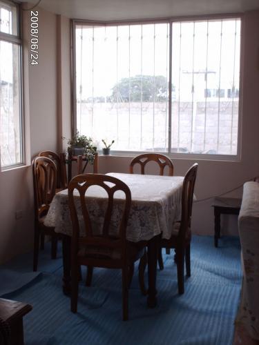 CASA EN MARIANITAS 70000 NEGOCIABLES