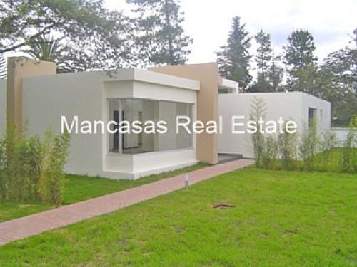 Moderna Casa de un solo andar por Estrenar en Tumbaco, Sector Nacional