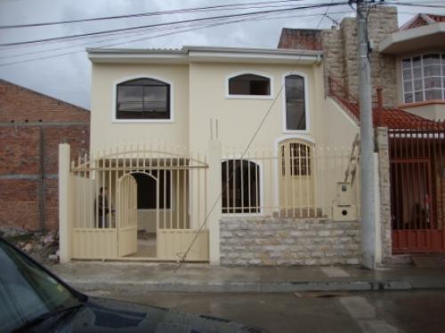 E-27862CASA POR ESTRENAR EN TOTORACOCHA VISITE: casasencuencaecuador