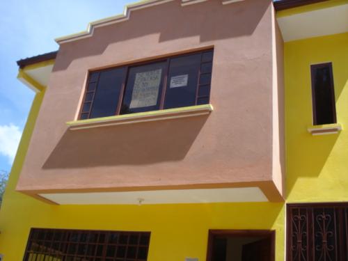 M- CASA DE 2 DEPARTAMENTOS EN CDLA. LA CATOLICA