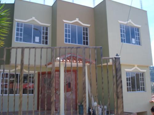 M-30055 CASA POR ESTRENAR EN TOTORACOCHA