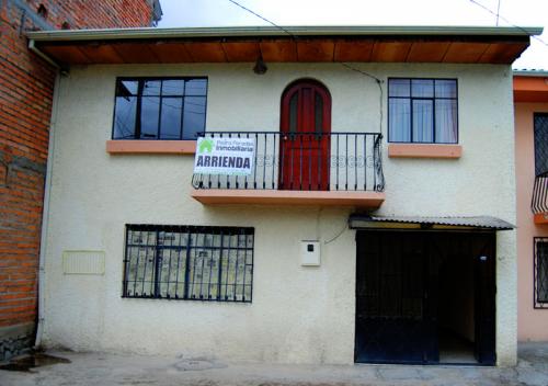 INMOBILIARIA PEDRO PAREDES VENDE CASA SECTOR EL PARAISO - CUENCA