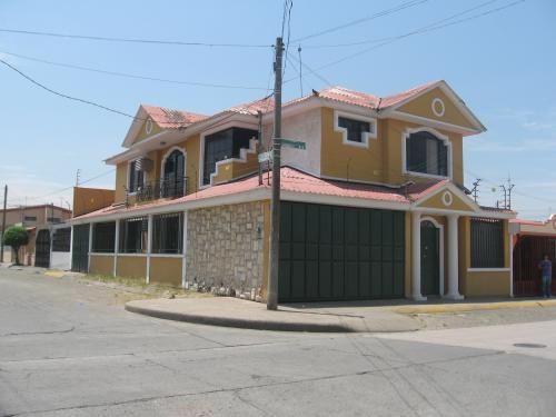 Venta de Casa Esquinera.