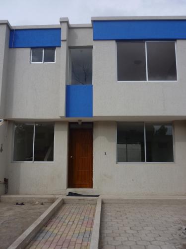 Casa en conjunto por estrenar Sector Bonanza Calderon,  Pana Norte, excelentes acabados 