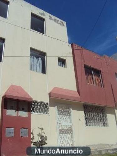 Vendo linda casa en Quito, Carcelén, Los Mastodontes, Conjunto Pionero II