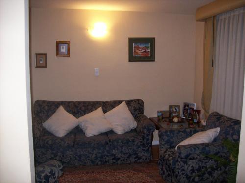 VENDO HERMOSA CASA EN LA ARMENIA DE OPORTUNIDAD